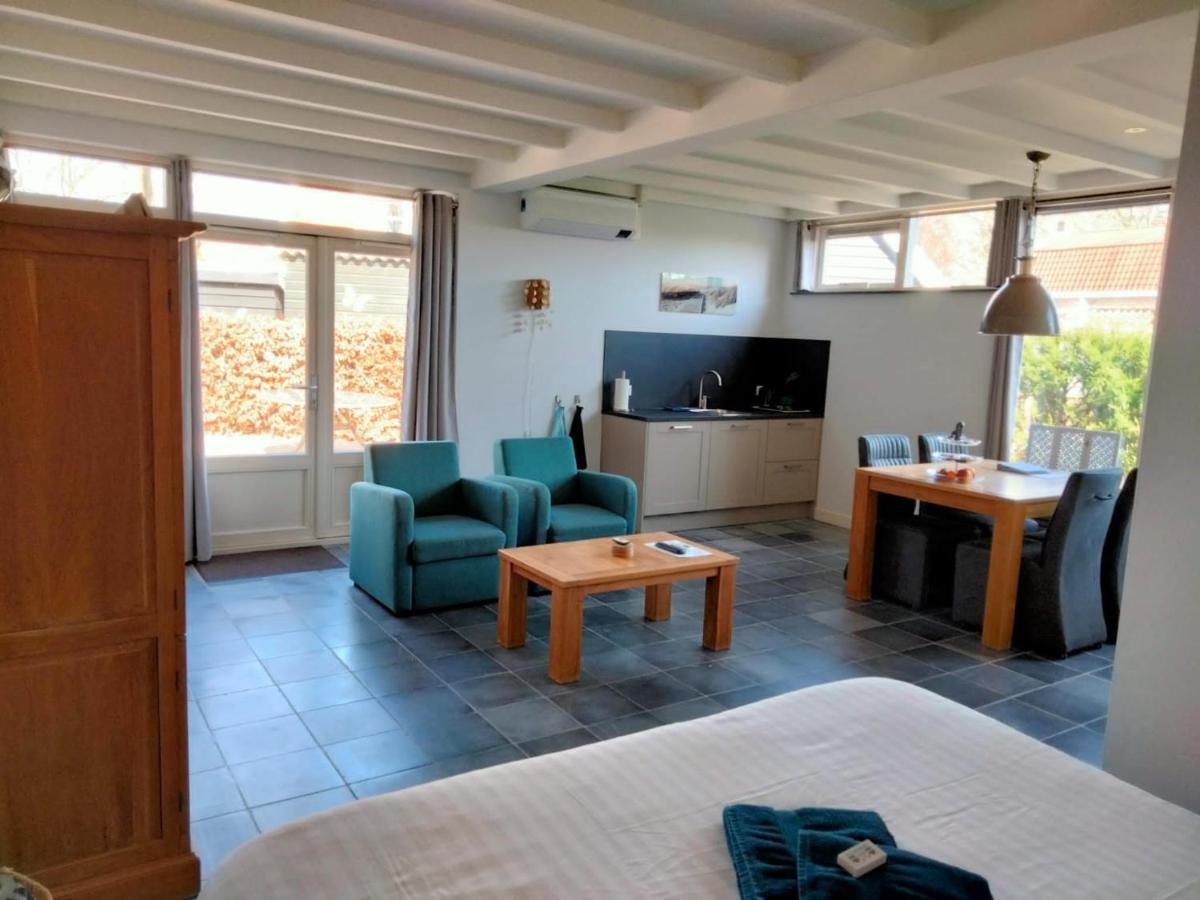 B&B Veers Buuten Веере Екстериор снимка