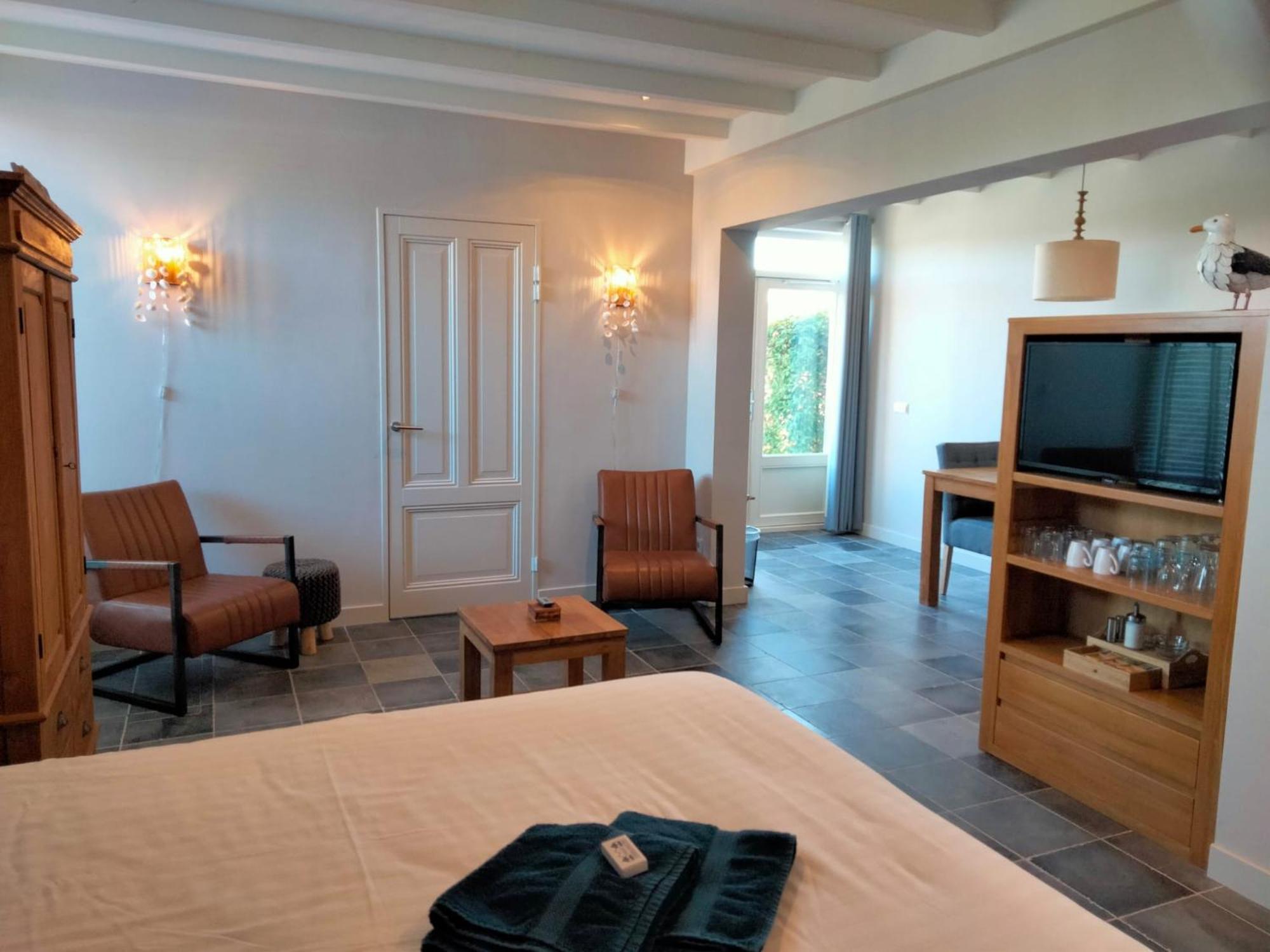 B&B Veers Buuten Веере Екстериор снимка