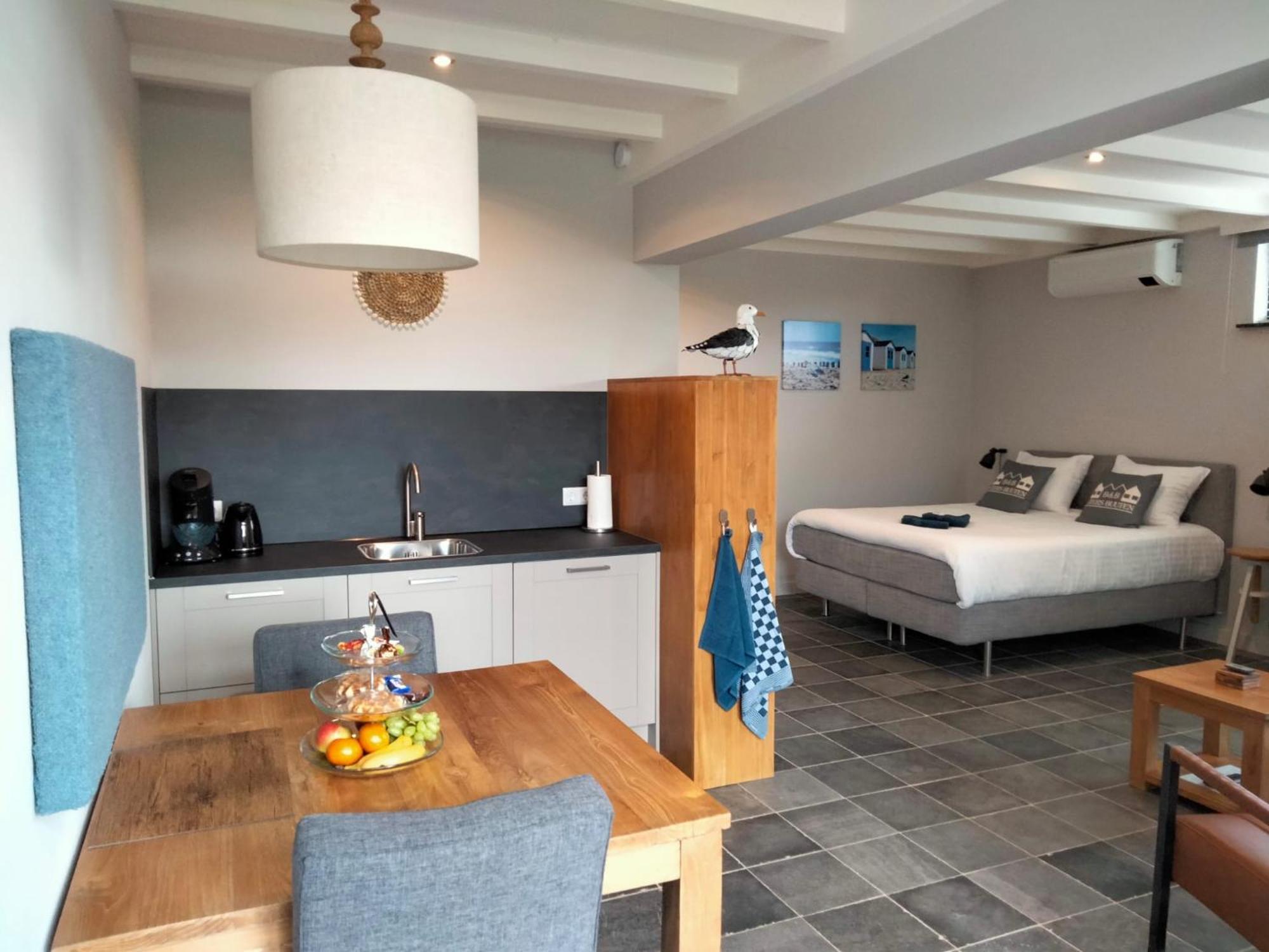 B&B Veers Buuten Веере Екстериор снимка